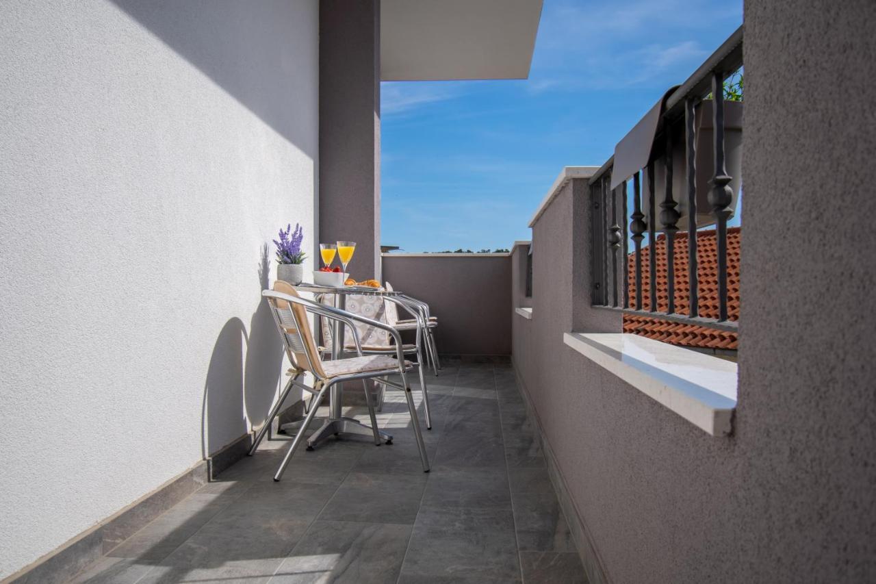 Apartmani Lavanda Centar Makarska Eksteriør bilde