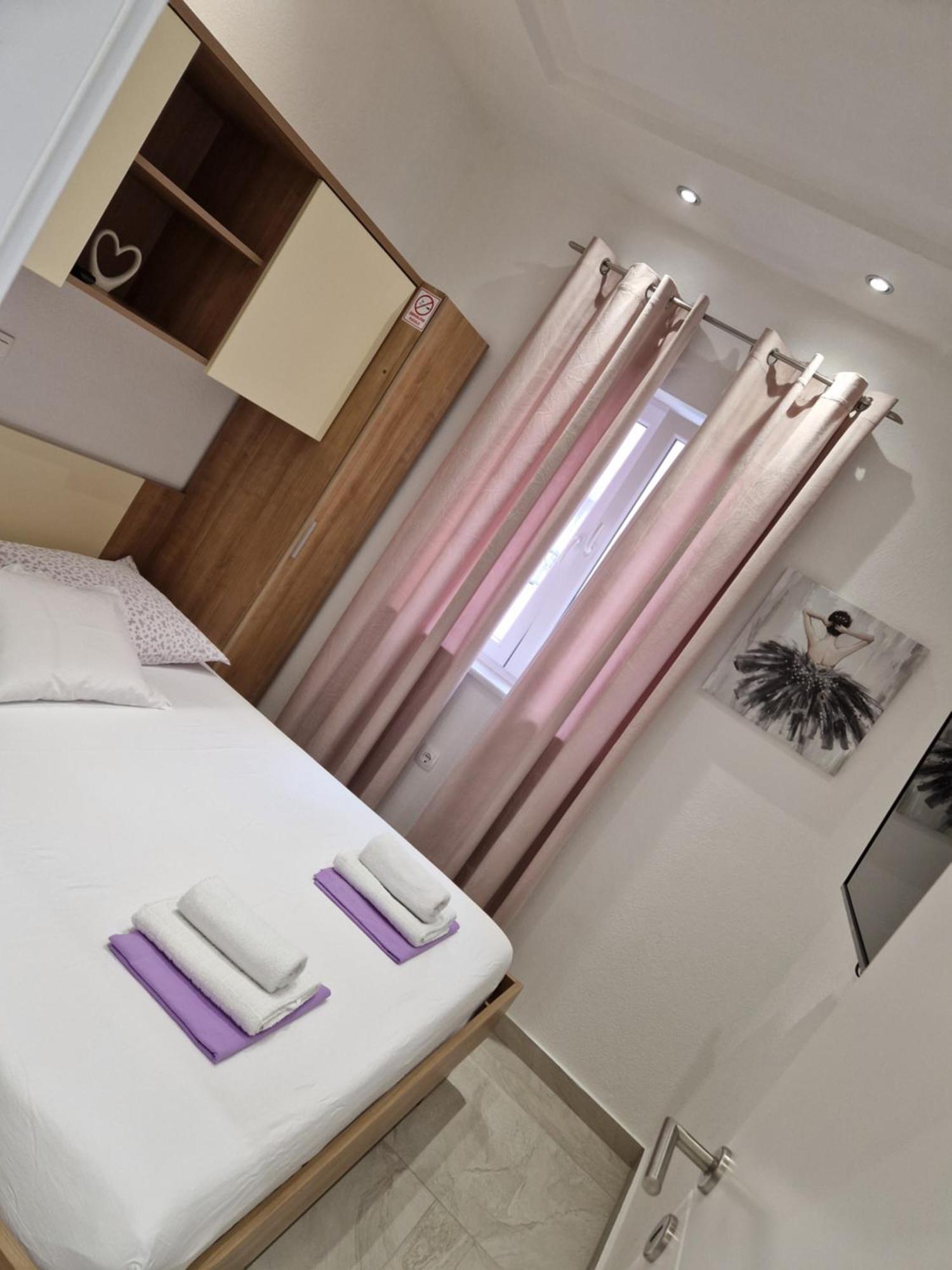 Apartmani Lavanda Centar Makarska Eksteriør bilde